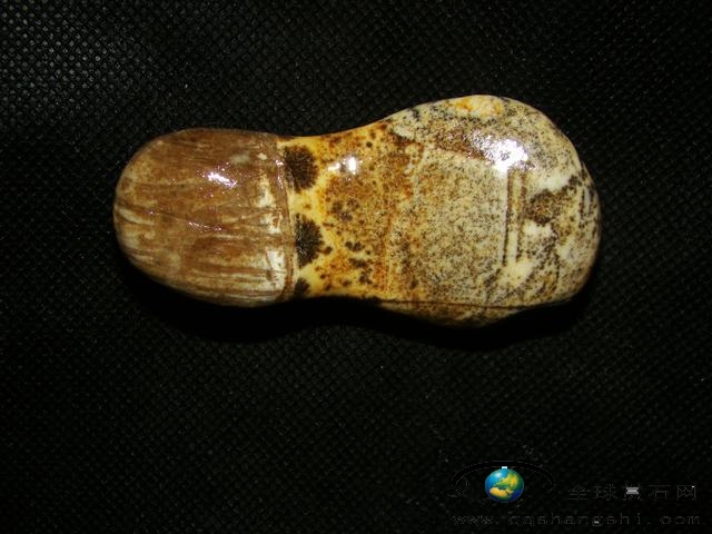 1740513n3tvsoz907nvzvo.jpg