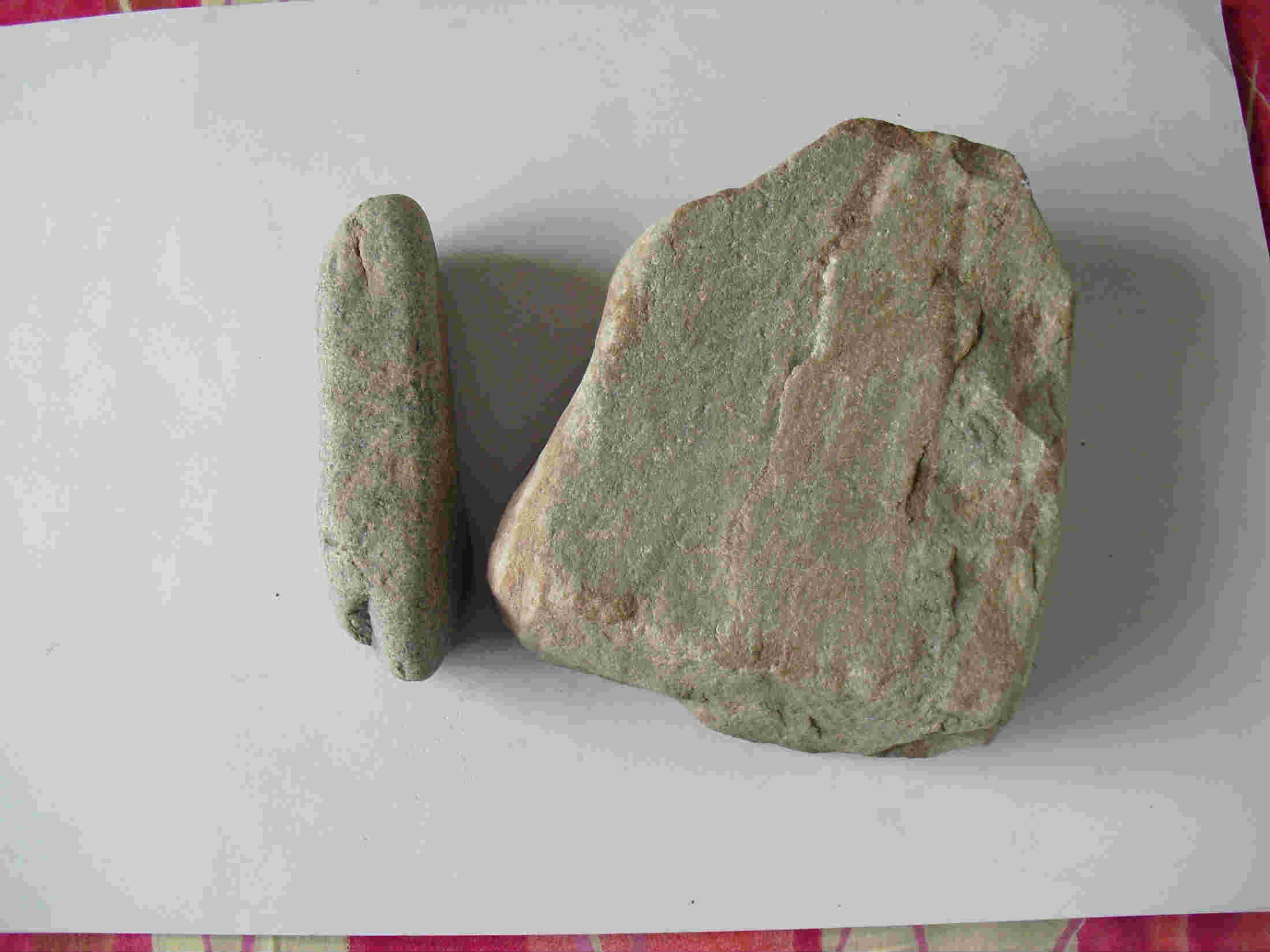 这是石磨盘正面