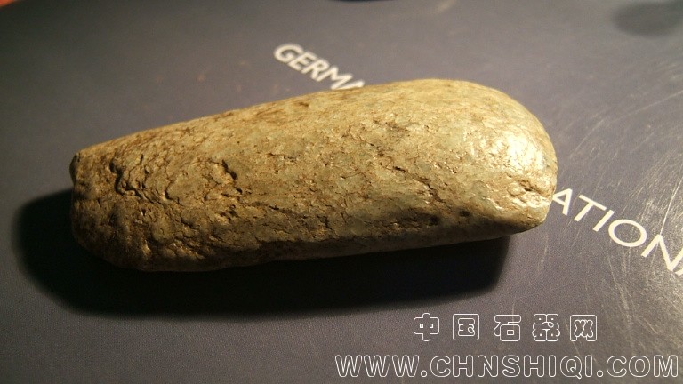 岫玉斧子.JPG