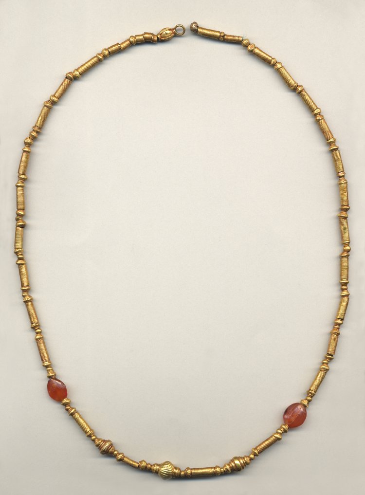 AN00081692_001_l[1]1650BC-1050BC-66号墓.jpg