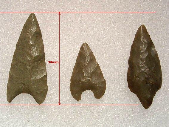 arrowheads-lot_01-front[1].jpg