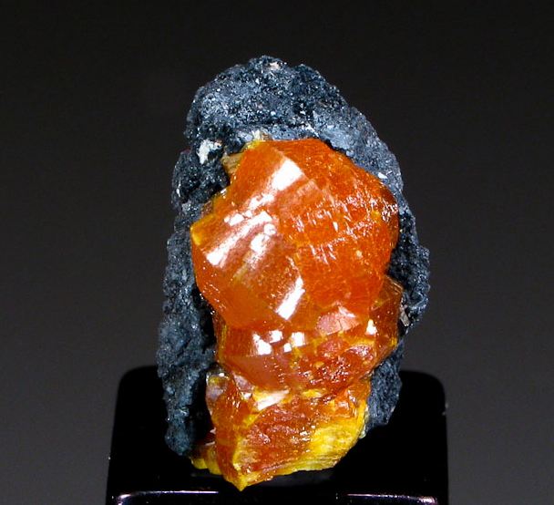 mimetite29788a[1]4.JPG