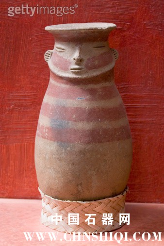 cashaloma文化拟在博物馆Culturas Aborigenes昆卡，阿苏艾，厄瓜多尔展出的陶瓷容器.jpg