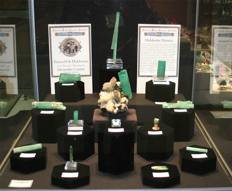 Hiddenite[1].jpg