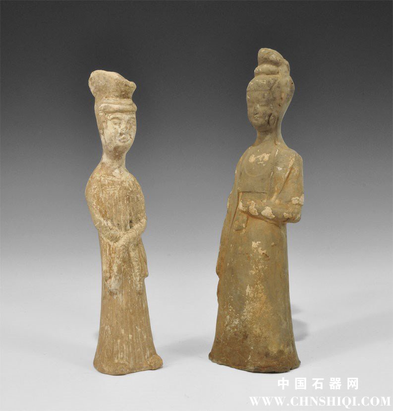 汉代，公元前206年至公元220年。一种混合组的中空铸数字包括：宫廷女子的腹部用左手，.jpg