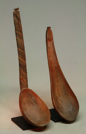 Spoon Ladle Mpondo Pair 01.JPG