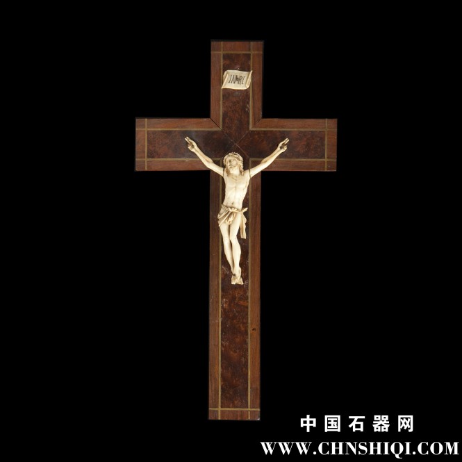 665x665_2013020603_crucifix_1N.jpg
