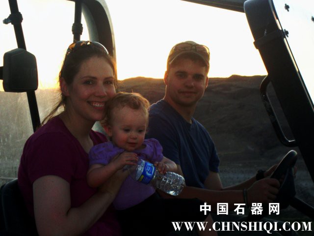 phoca_thumb_l_chelsey_alivia_and_chance.jpg