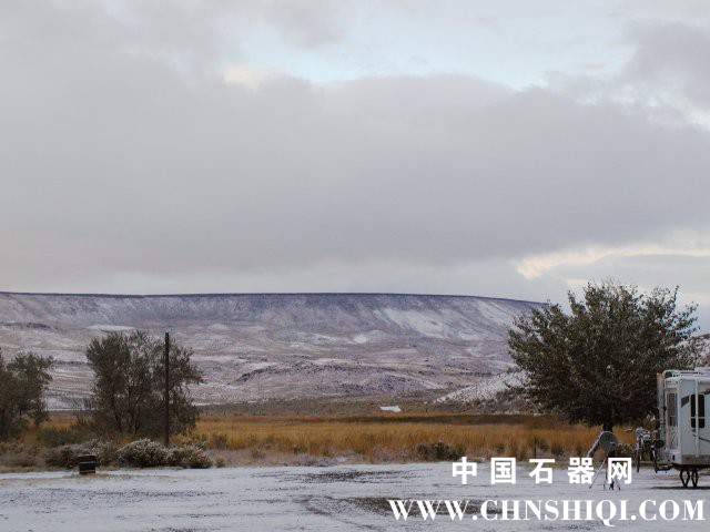 phoca_thumb_l_october_snow.jpg