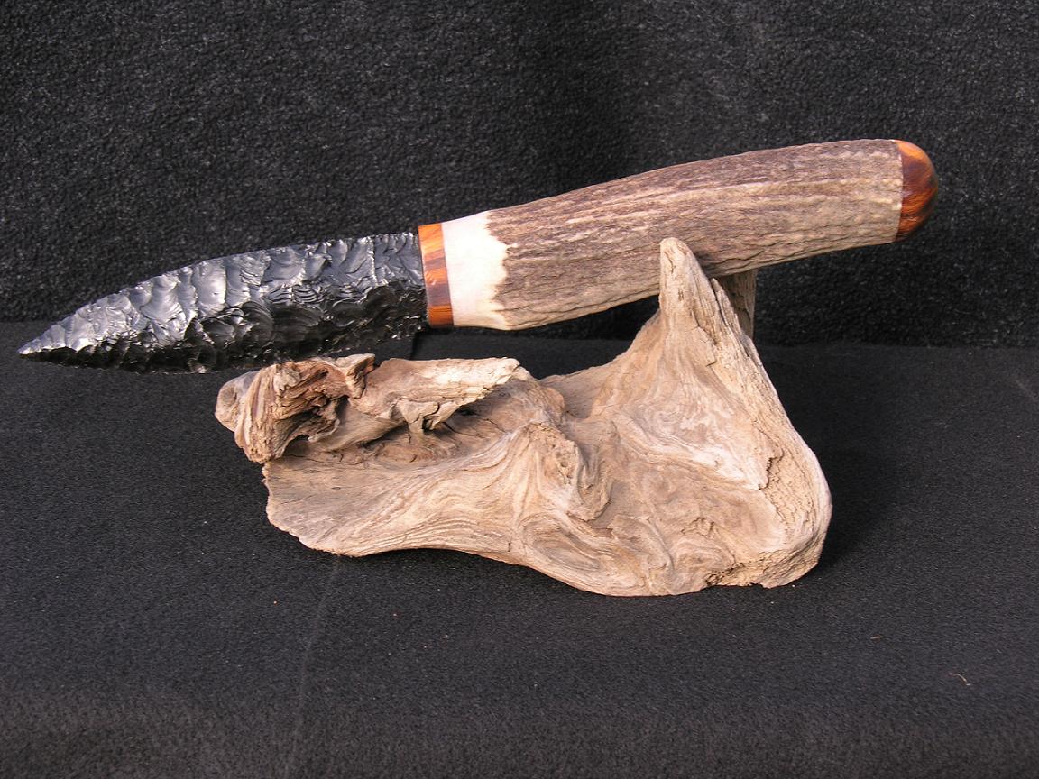 BB_Obsidian _Knife_driftwood_stand1.jpg