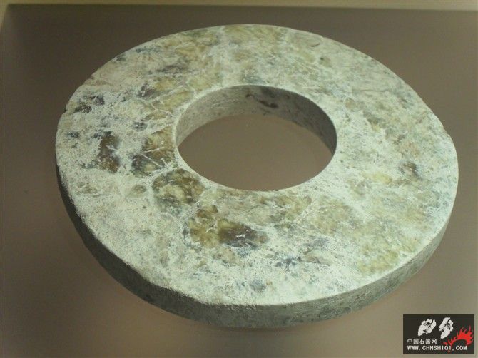 浙江博物馆玉壁14-1.jpg