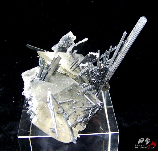 Minerals 018.jpg