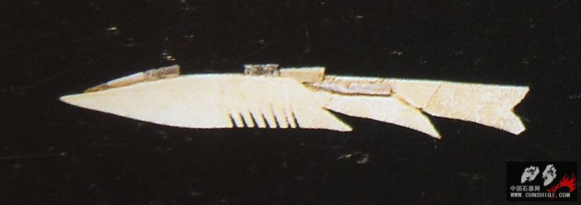 内蒙小河西文化,年代约9000余年,骨体嵌细石器工具.jpg