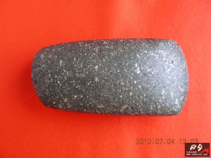 DSCN9454红山石斧.JPG