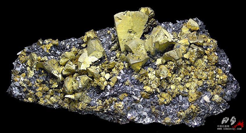 黄铜矿、石英和方铅矿 保加利亚马丹 6.3x12.5厘米.jpg