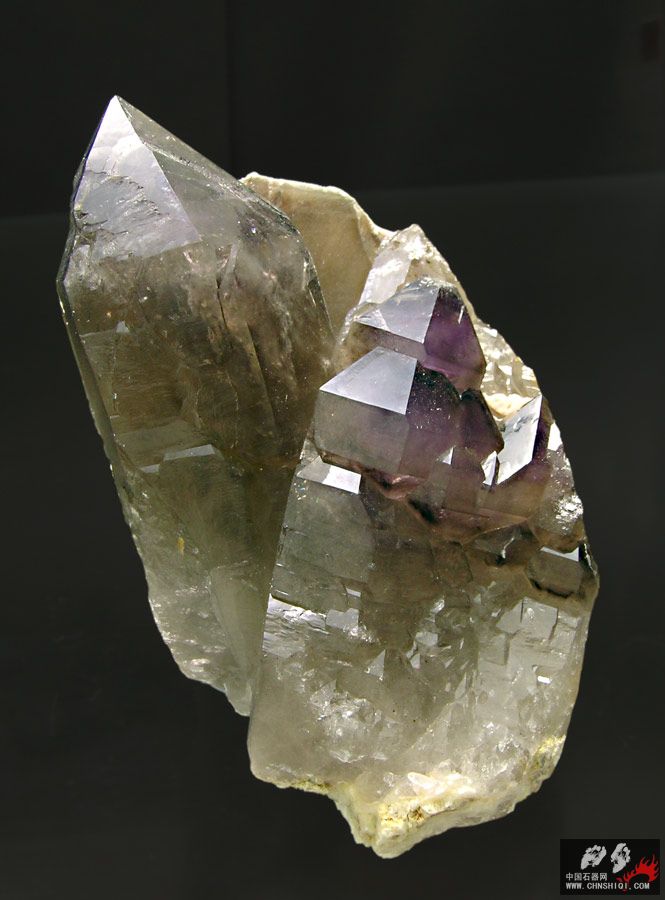 紫水晶与钾长石 西班牙 8.2 × 5.2 × 6厘米.jpg
