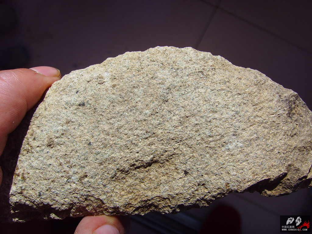 石镰的厚度比较