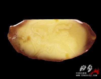 黄色琥珀.jpg