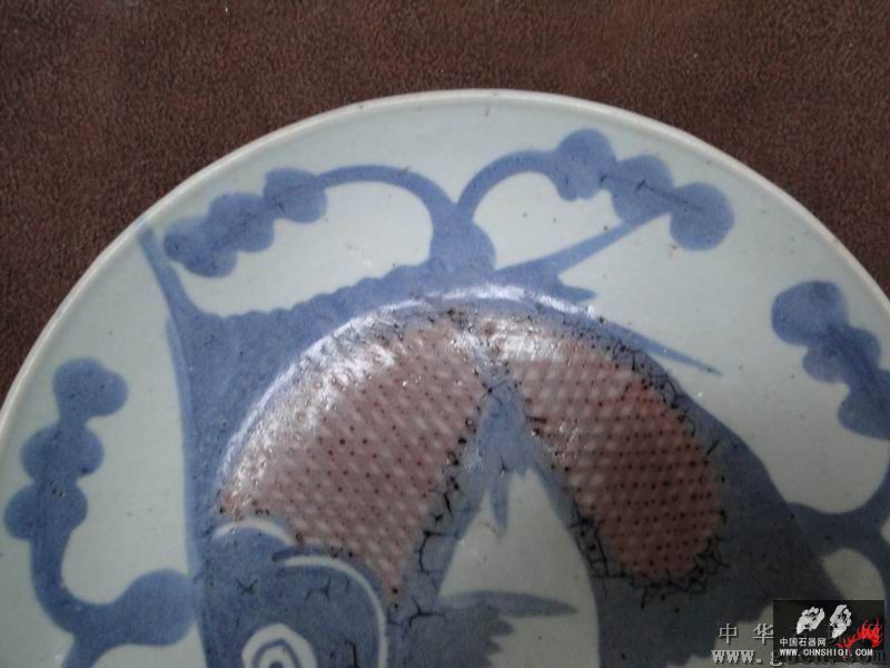 青花釉里红鱼盘2.jpg