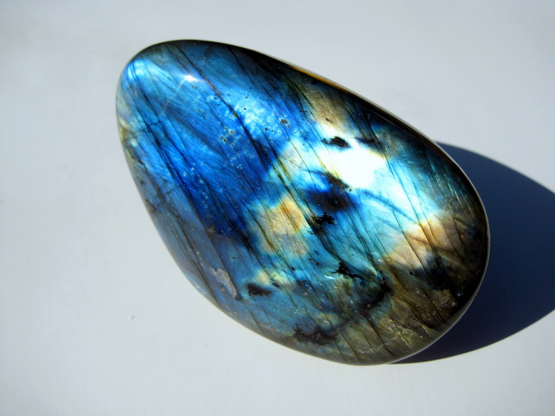 Labradorite Pebble, Palm Stone.JPG