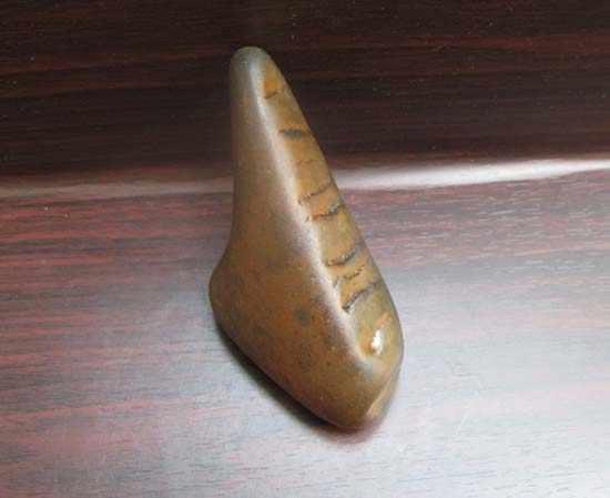 红水河出水石器之石锤11-4.jpg