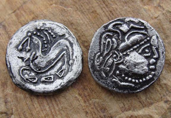 dacian-coin-romania-replica_2[1].jpg